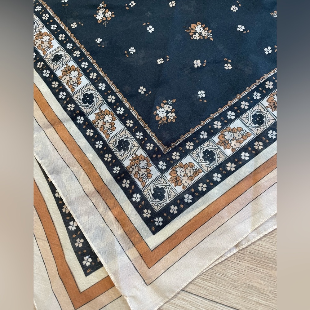 Floral Patterned Scarf